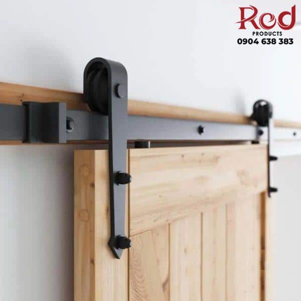 Banh-xe-rong-roc-cho-cua-lua-barn-door-RT3047-5-600x600-1