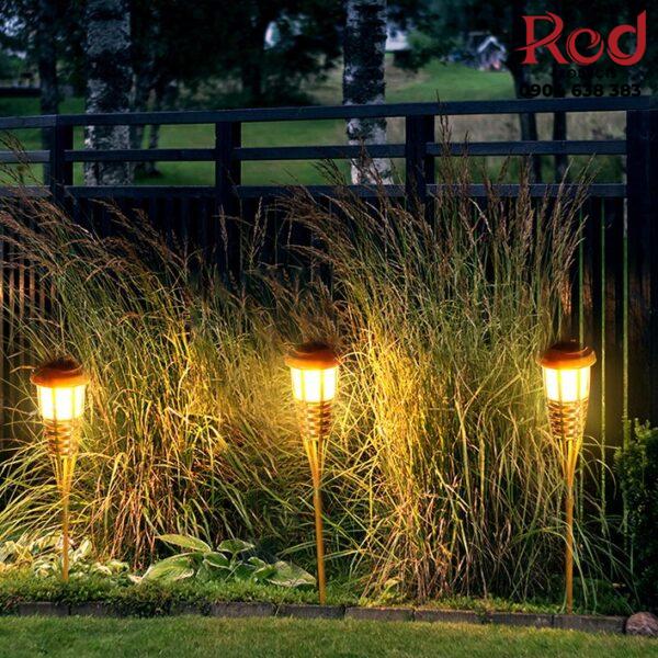 Cot-den-bang-tre-nang-luong-mat-troi-A373-8-600x600-1