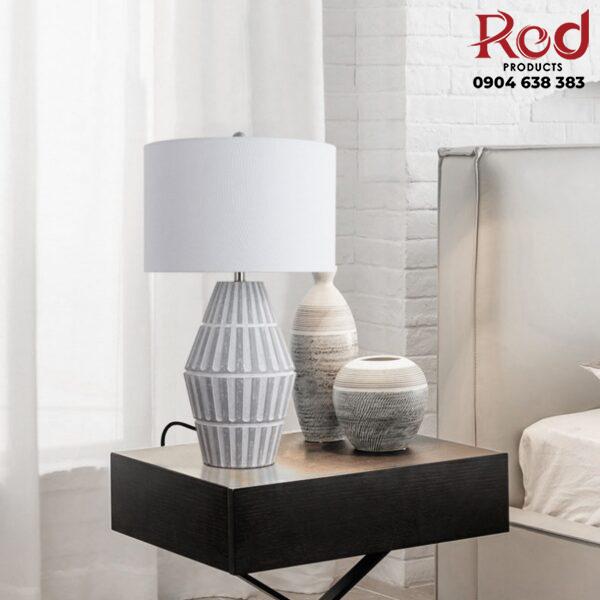 Den-ban-tu-dau-giuong-than-hinh-thoi-hien-dai-RX141-2-600x600-1