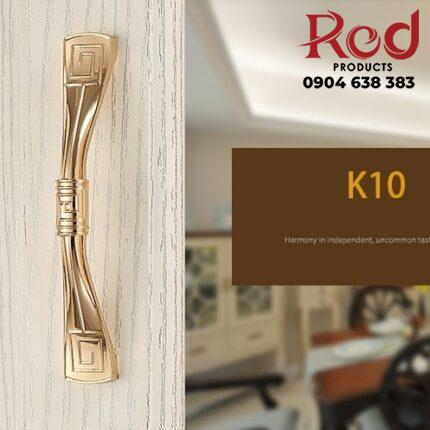 Tay nắm tủ tân cổ điển màu vàng OFI.K10