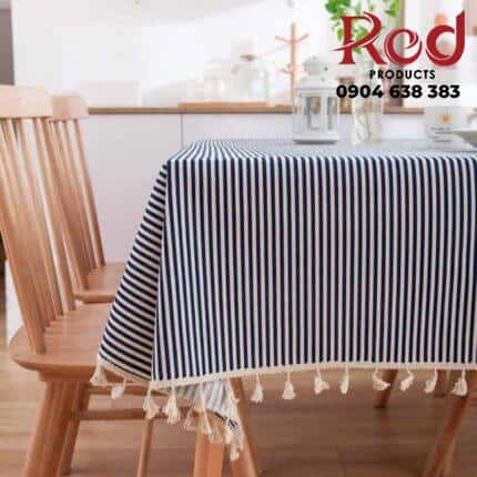 Khan-trai-ban-hinh-chu-nhat-soc-2-mau-do-va-xanh-HYQ1205-1-e1646126937809-430x430-1