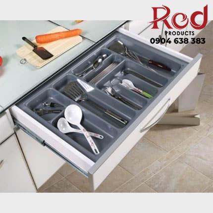 Khay-chia-thia-dia-chat-lieu-nhua-cao-cap-ET70003-1