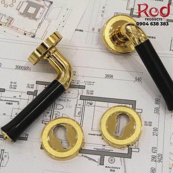 Khoa-cua-dong-phong-cach-Bac-Au-OVLI7479-4-600x600-1