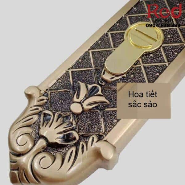 Khoa-cua-inox-cho-phong-ngu-phong-cach-co-dien-FG-S111-6-600x600-1