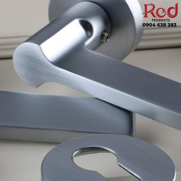 Khoa-cua-phong-bang-dong-phong-cach-Chau-Au-OVLI-888-1-600x600-1