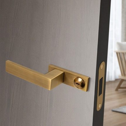 Khoá cửa phòng khách hiện đại vàng đồng BR02-125C