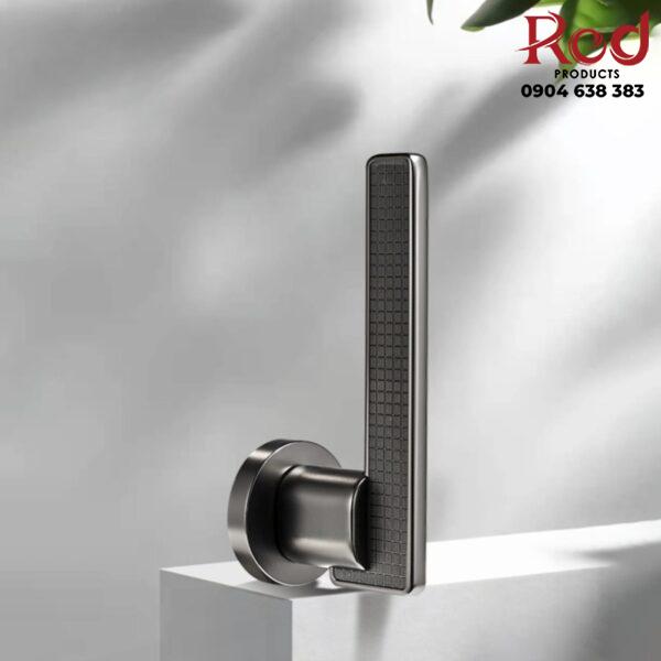 Khoa-cua-thong-phong-toi-gian-kieu-Phap-C209T21-3-600x600-1