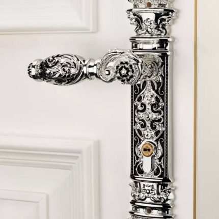 Khóa tay gạt đồng hạng sang cho biệt thự HT088