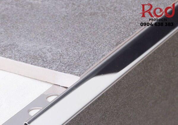 Nep-cau-thang-inox-cao-cap-SL021-7-600x424-1