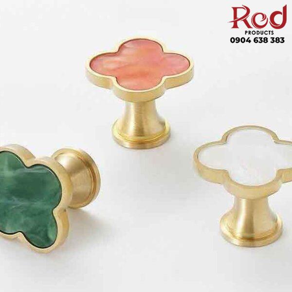 Num-tay-nam-tu-co-bon-la-dong-kham-trai-GS084527-600x600-1