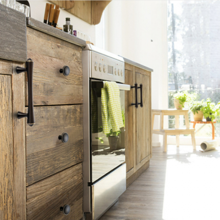 Tay nắm tủ hiện đại kiểu Mỹ bằng đồng NUS2006BB