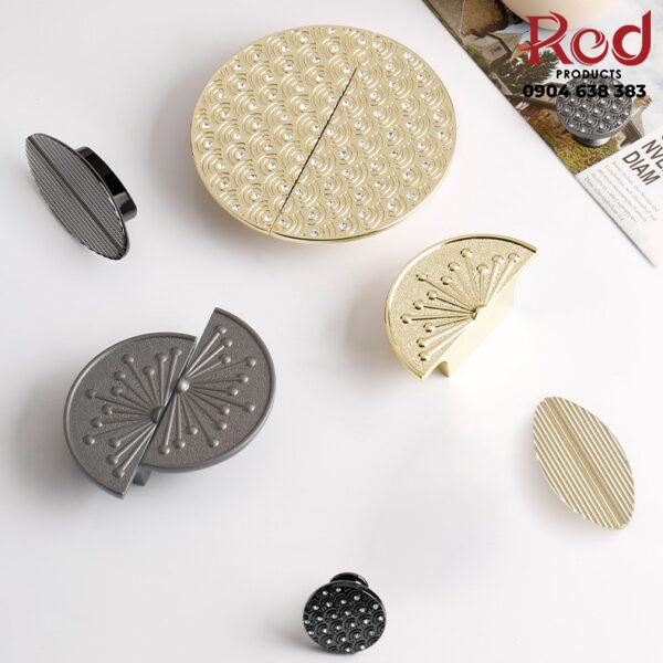 Tay-nam-cua-hop-kim-kem-hinh-ban-nguyet-LDS6462-14-600x600-1