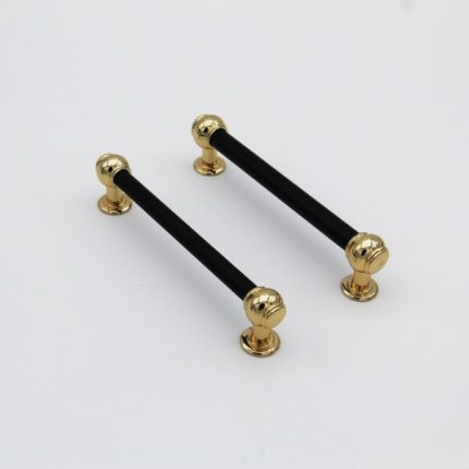 Tay nắm cửa màu vàng đen hợp kim kẽm chân tròn WLD2111Y