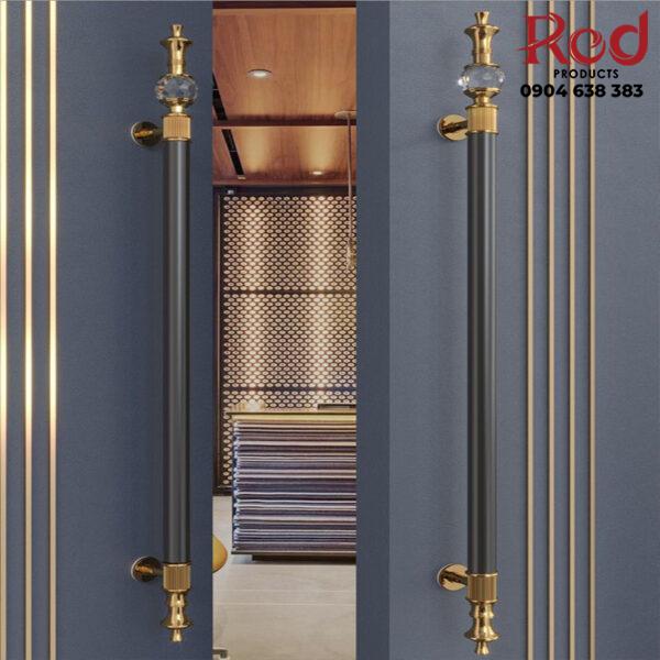 Tay-nam-cua-sang-trong-bang-inox-va-pha-le-GY5057-1-600x600-1