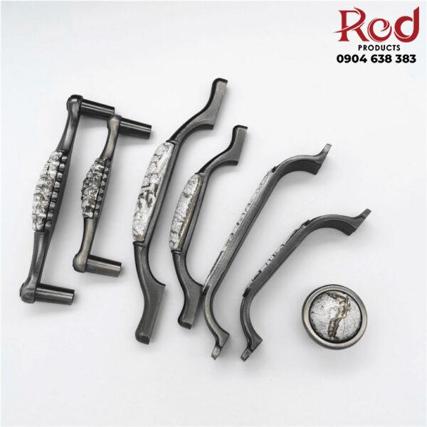 Tay-nam-tu-gom-su-co-dien-hop-kim-kem-YA212-12-600x600-1