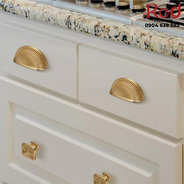 Tay-nam-tu-hinh-ban-nguyet-hien-dai-sang-trong-YFY3624-14-600x600-1