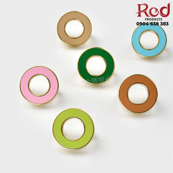 Tay-nam-tu-nhieu-mau-sac-bang-dong-YM4602-2-600x600-1