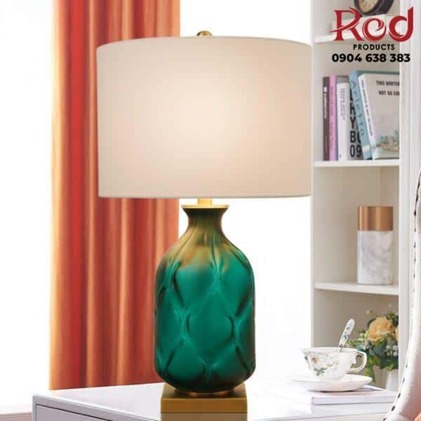 den-ban-thuy-tinh-trang-tri-mau-xanh-sang-trong-rx193-7-600x600-1