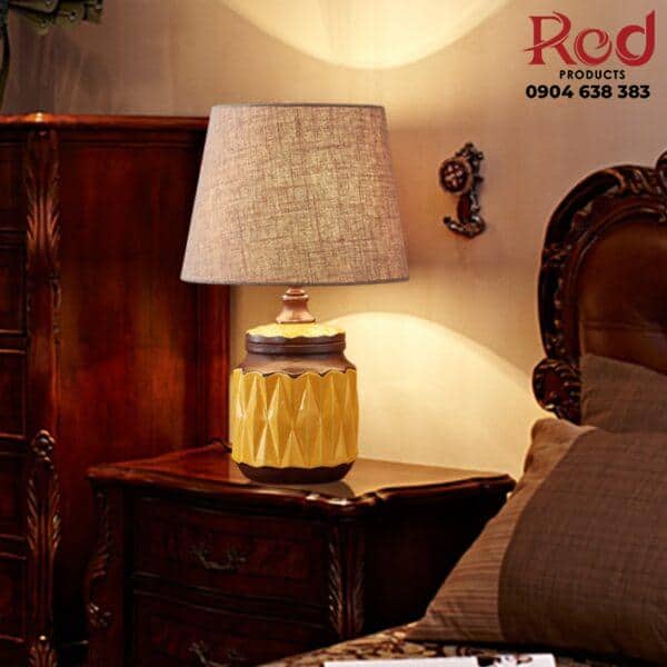 den-de-ban-gom-su-trang-tri-phong-khach-kieu-my-rx060-10-600x600-1