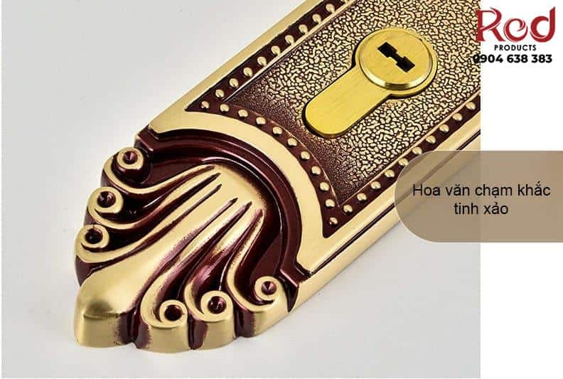 khoa-cua-phong-ngu-co-dien-bang-dong-t58-s5120-6