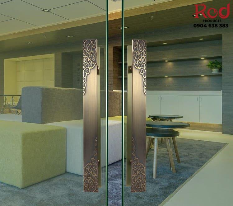 tay-nam-cua-cao-cap-cho-nha-hang-khach-san-hutu200723-17