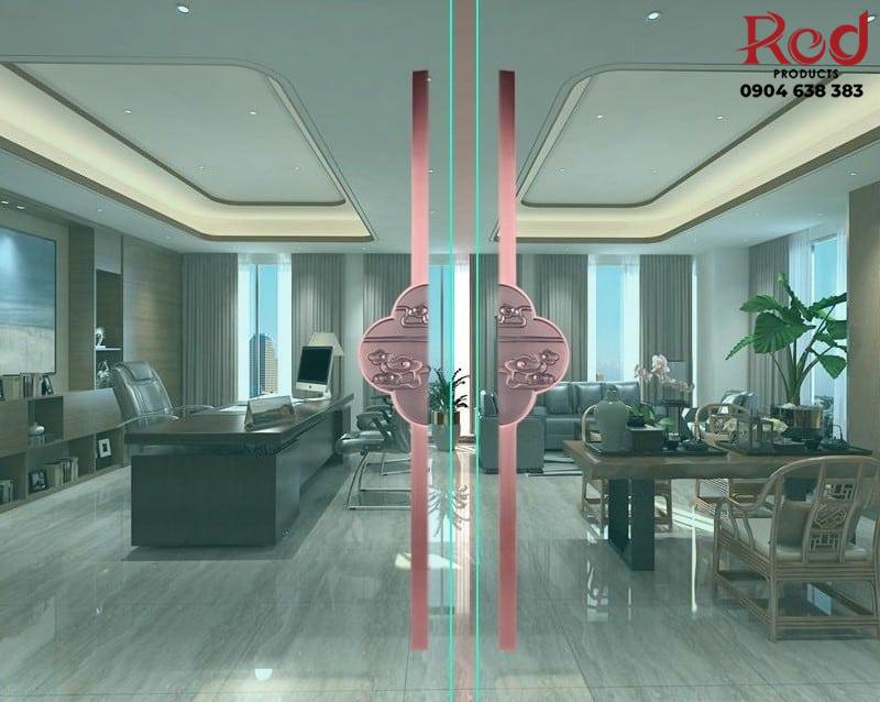 tay-nam-cua-co-dien-hop-kim-nhom-ax-8096m-6