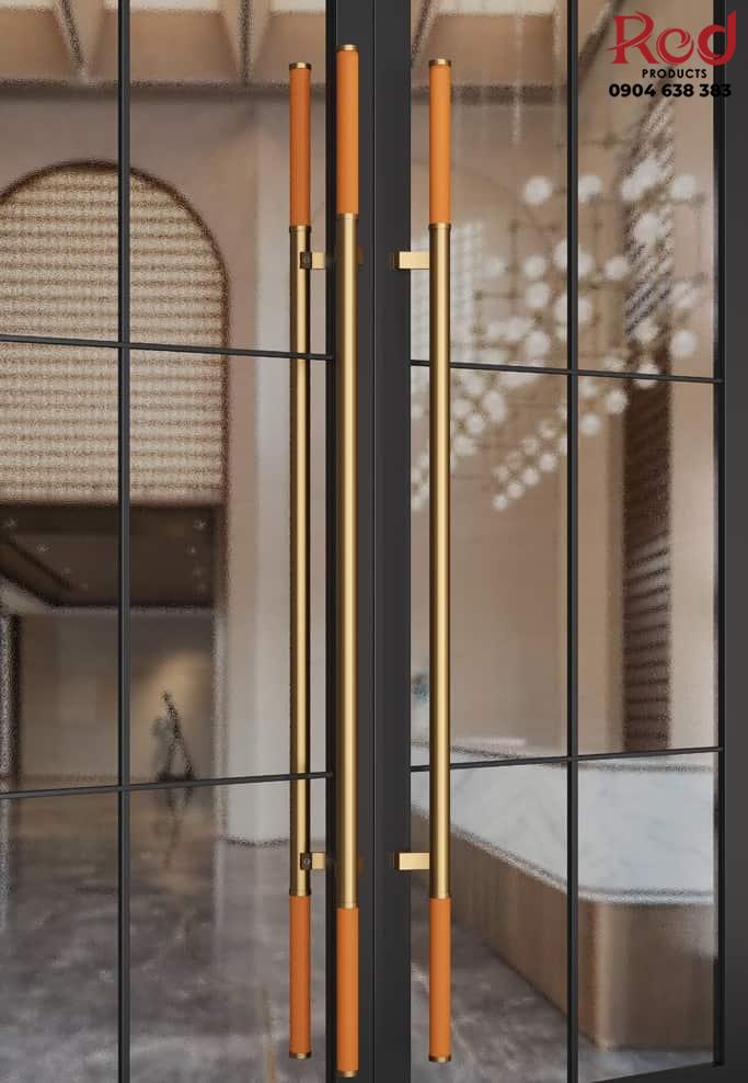 tay-nam-cua-kinh-bang-thep-khong-gi-boc-da-dor8789-8