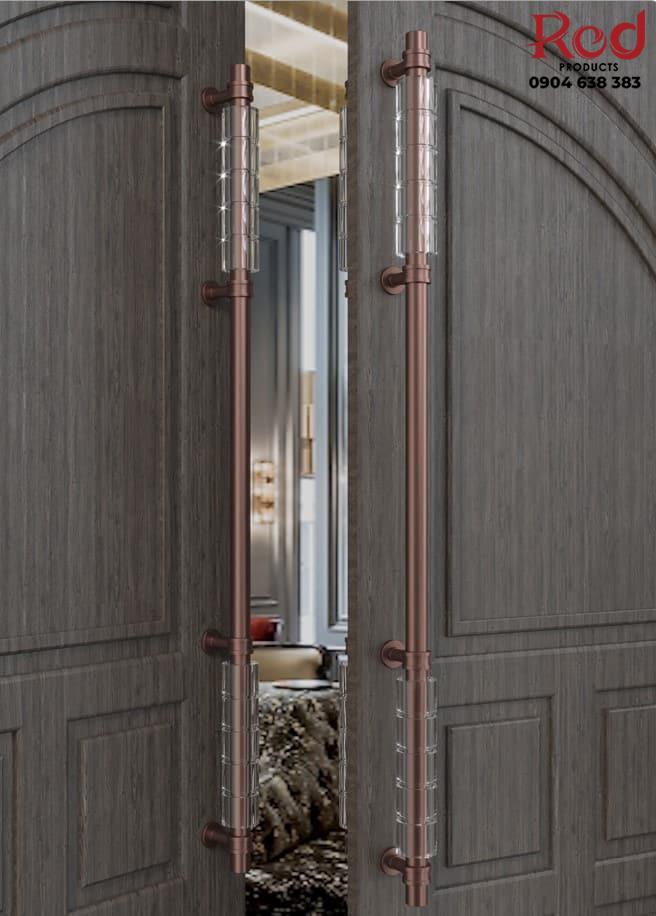 tay-nam-cua-thep-khong-gi-va-pha-le-sang-trong-gy6020-2