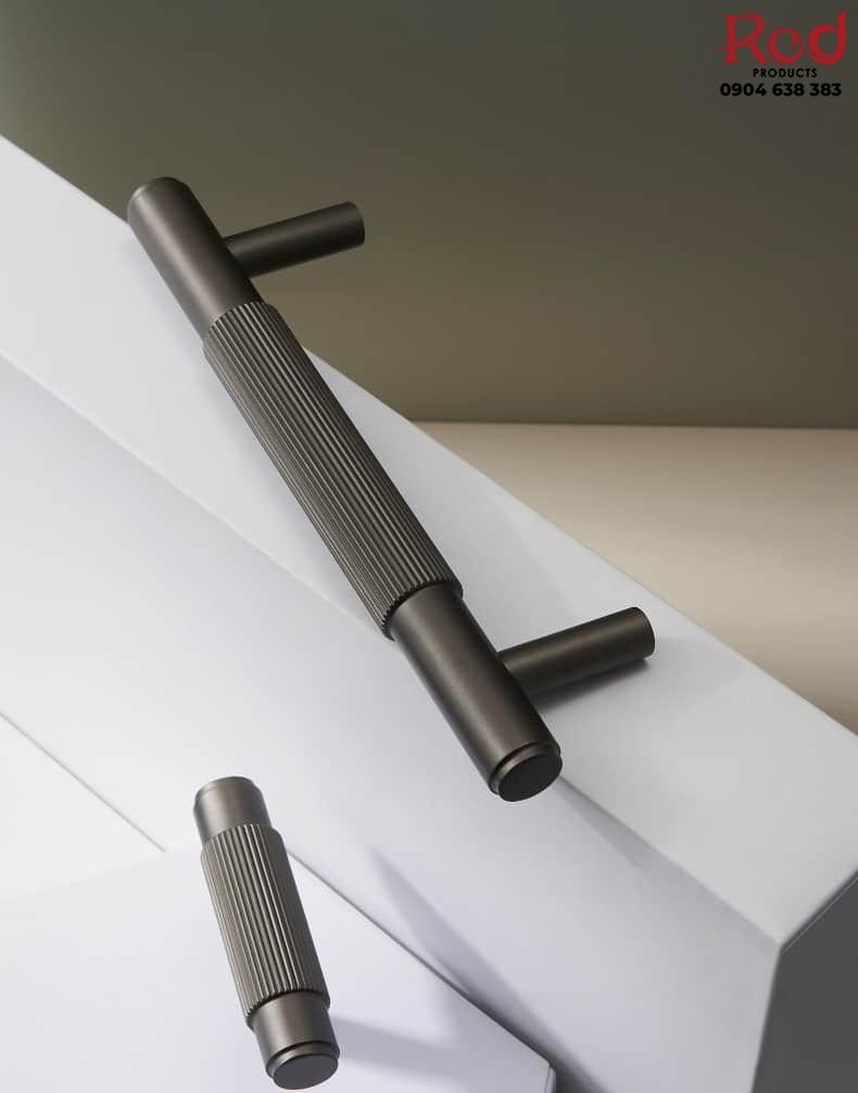 tay-nam-tu-bang-dong-mau-den-kieu-y-l3100-a-3