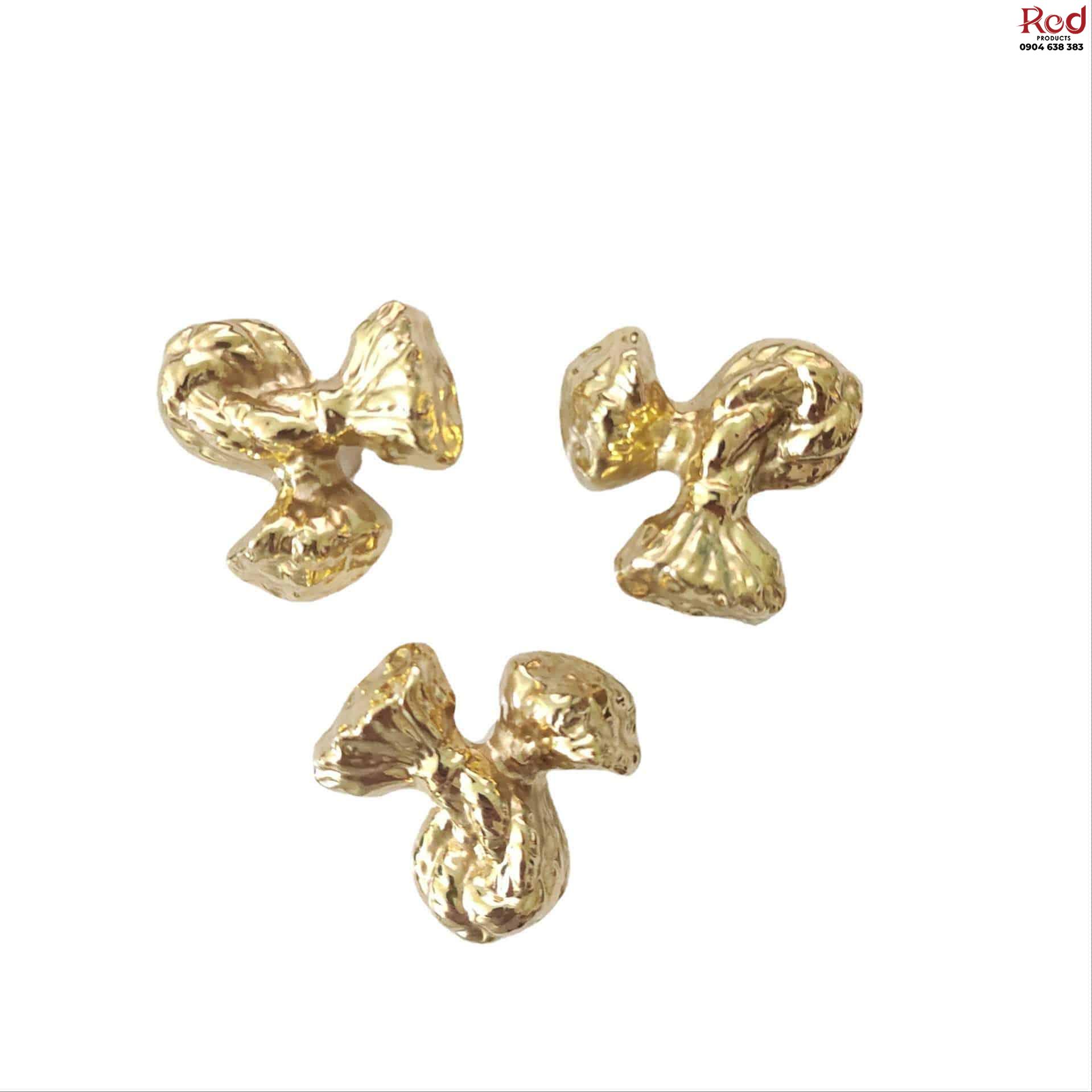 tay-nam-tu-dong-thau-bieu-tuong-nut-that-sbd1068-10