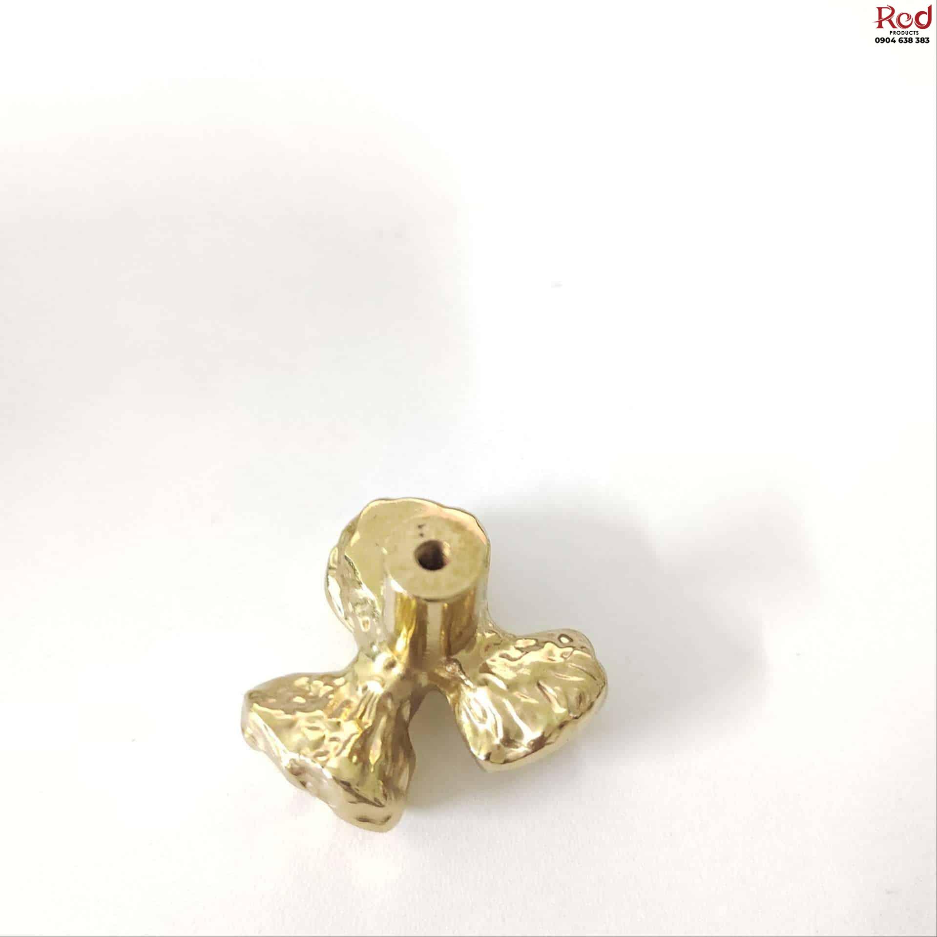 tay-nam-tu-dong-thau-bieu-tuong-nut-that-sbd1068-3