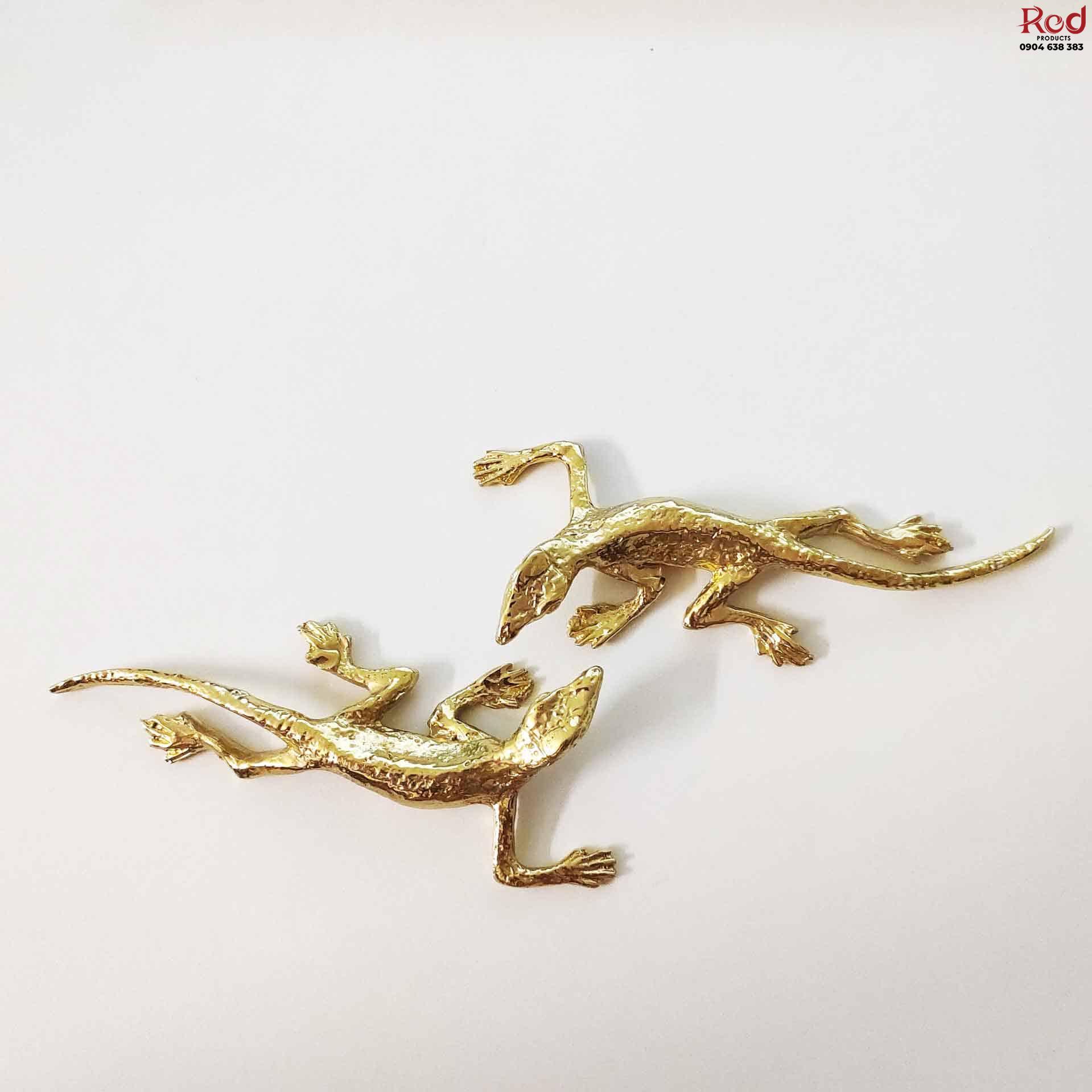 tay-nam-tu-dong-thau-bieu-tuong-than-lan-sbd2231-1