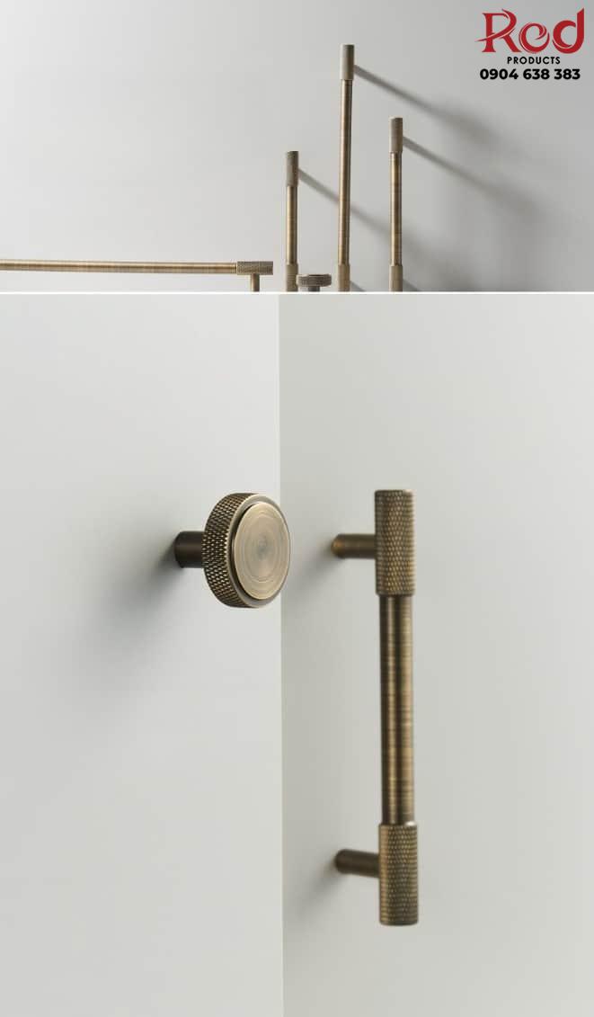 tay-nam-tu-quan-ao-kieu-y-mau-dong-co-l3018-9