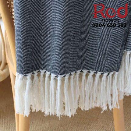 Khan-trai-giuong-den-xam-tua-rua-toi-gian-MBH6428-3-430x430-1