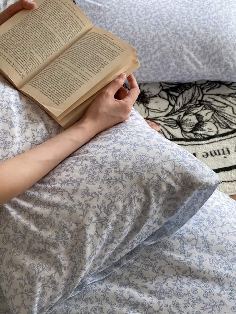 Bộ chăn ga gối cotton dệt kim hoa nhí xanh ZH3030 4