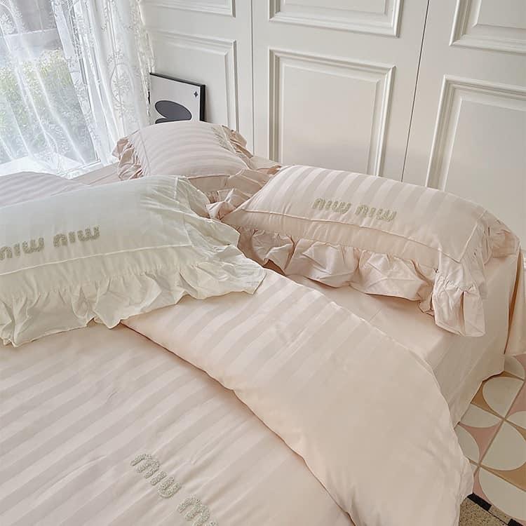 Bộ chăn ga gối sọc ánh kim Miu Miu MM4481 7