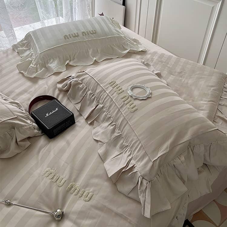 Bộ chăn ga gối sọc ánh kim Miu Miu MM4481 16