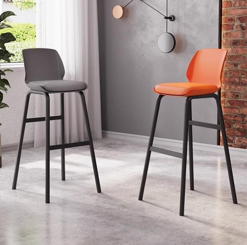 Ghế quầy bar tựa lưng đệm ngồi cao cấp TB375 5 Ghế quầy bar tựa lưng đệm ngồi cao cấp TB375 8