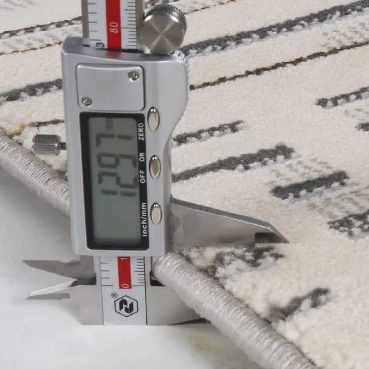 Thảm trải sàn phòng khách họa tiết trừu tượng FDC0152 13