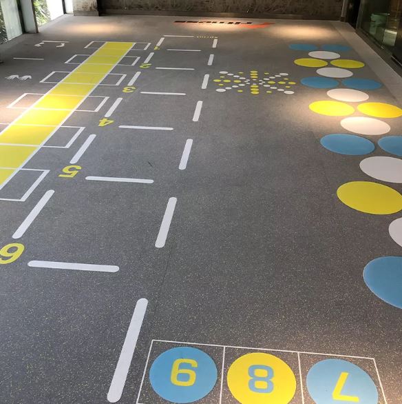 Thảm cuộn cao su phòng gym EPDM đốm bền chắc TEPCS50 15 Thảm cuộn cao su phòng gym EPDM đốm bền chắc TEPCS50 19