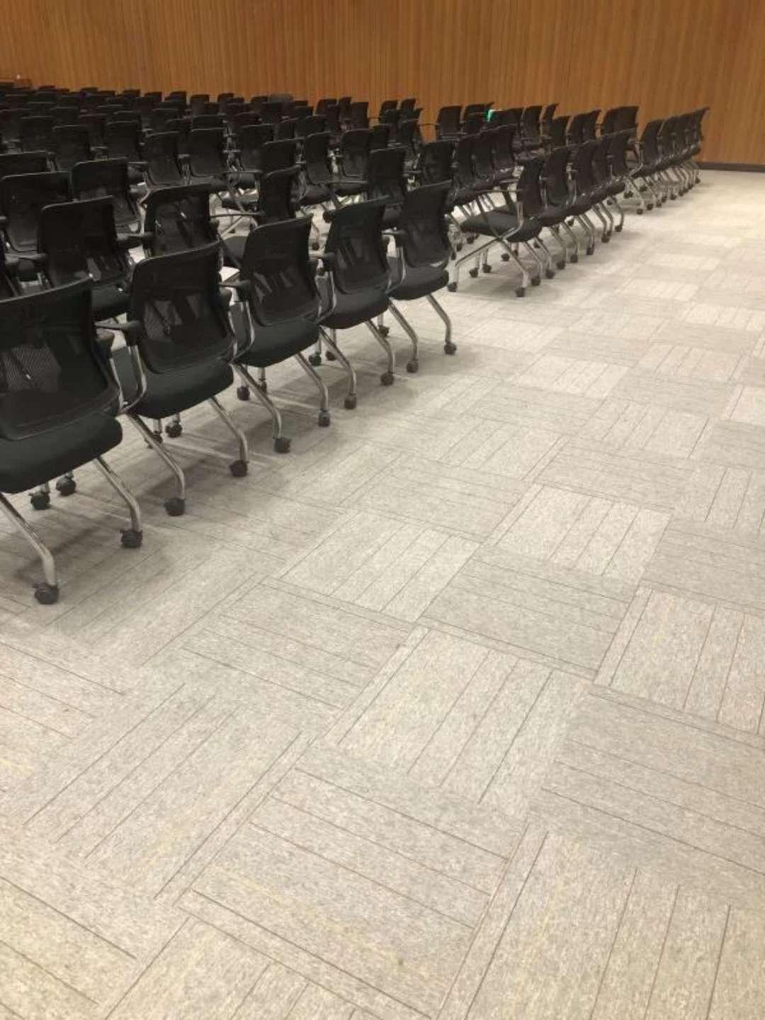 Thảm trải sàn tối giản sang trọng nhiều màu PVC50 6 Thảm trải sàn tối giản sang trọng nhiều màu PVC50 9