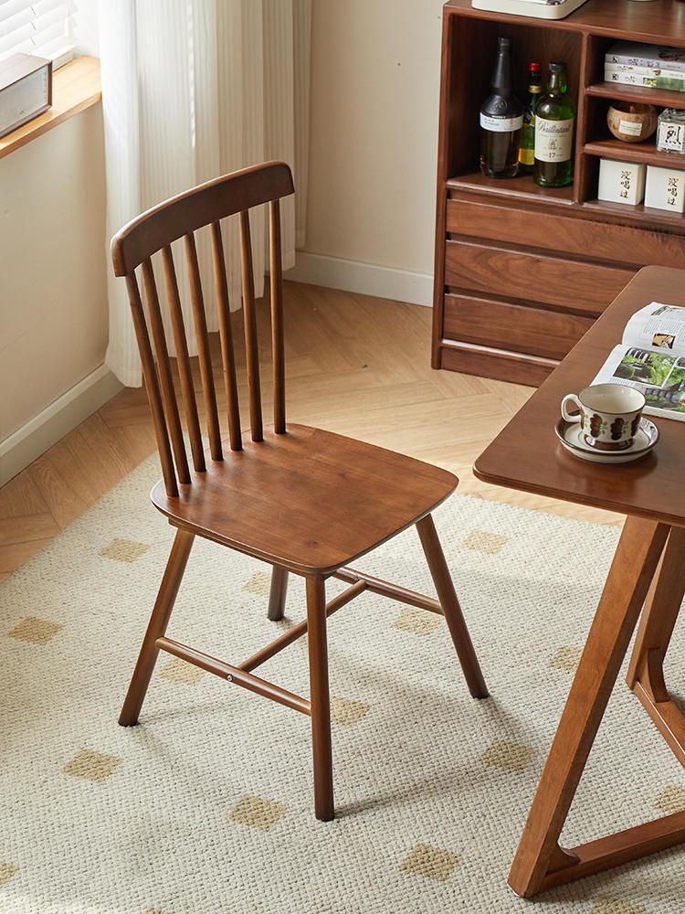 Ghế phòng ăn bằng gỗ Windsor Chair SHA541 13