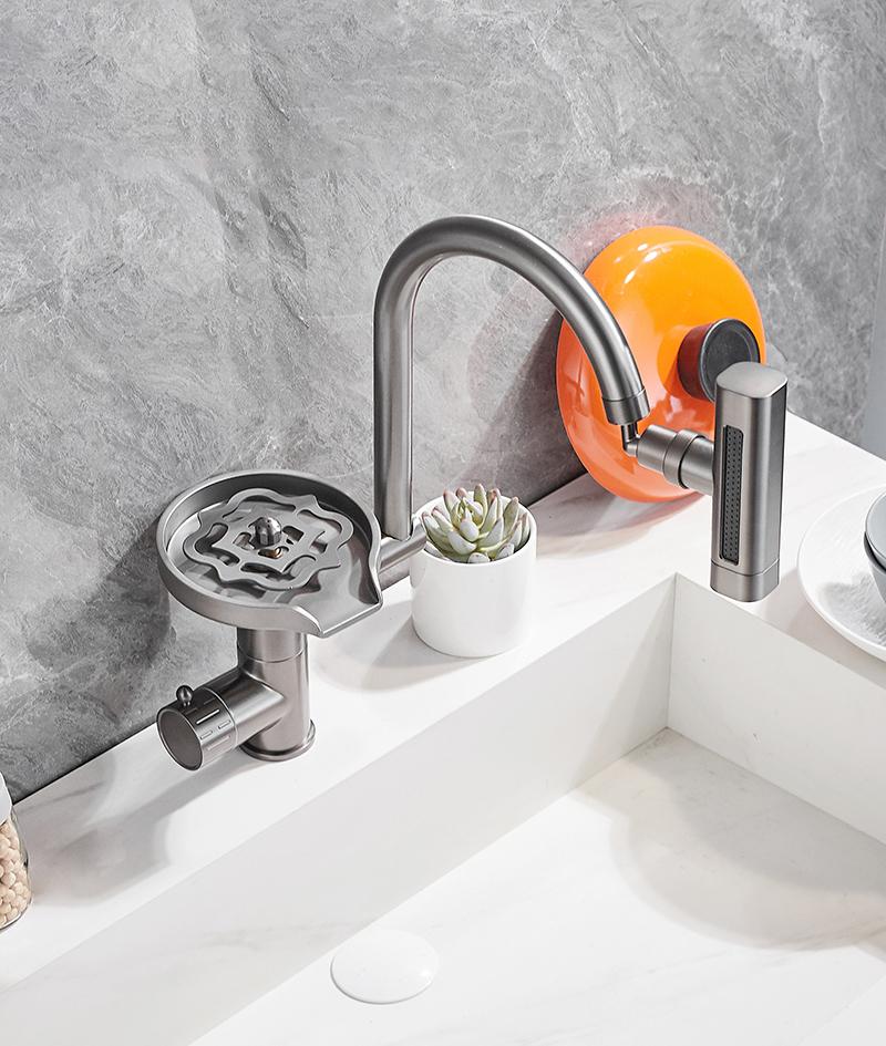 Vòi lavabo nóng lạnh xoay 360 độ đa năng SX8702