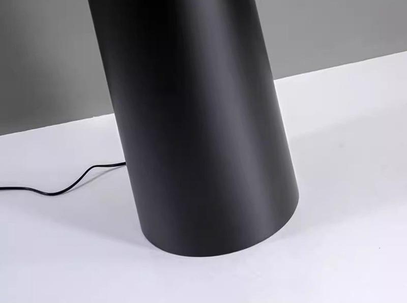Đèn sàn chao vải thân kim loại tối giản HX8158