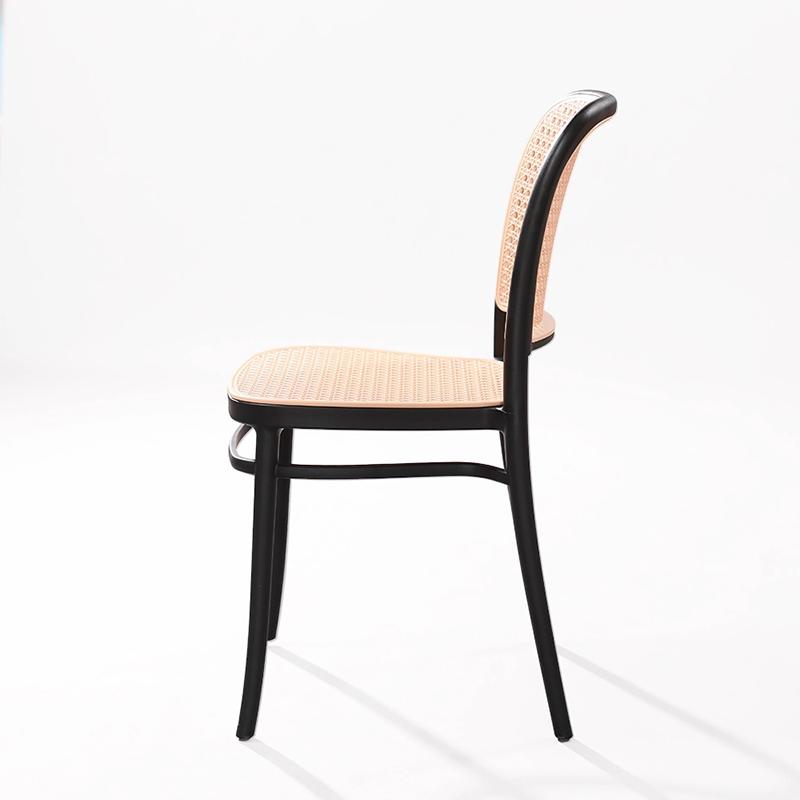 Ghế cà phê nhựa đúc giả mây đan Minimalist ST3042