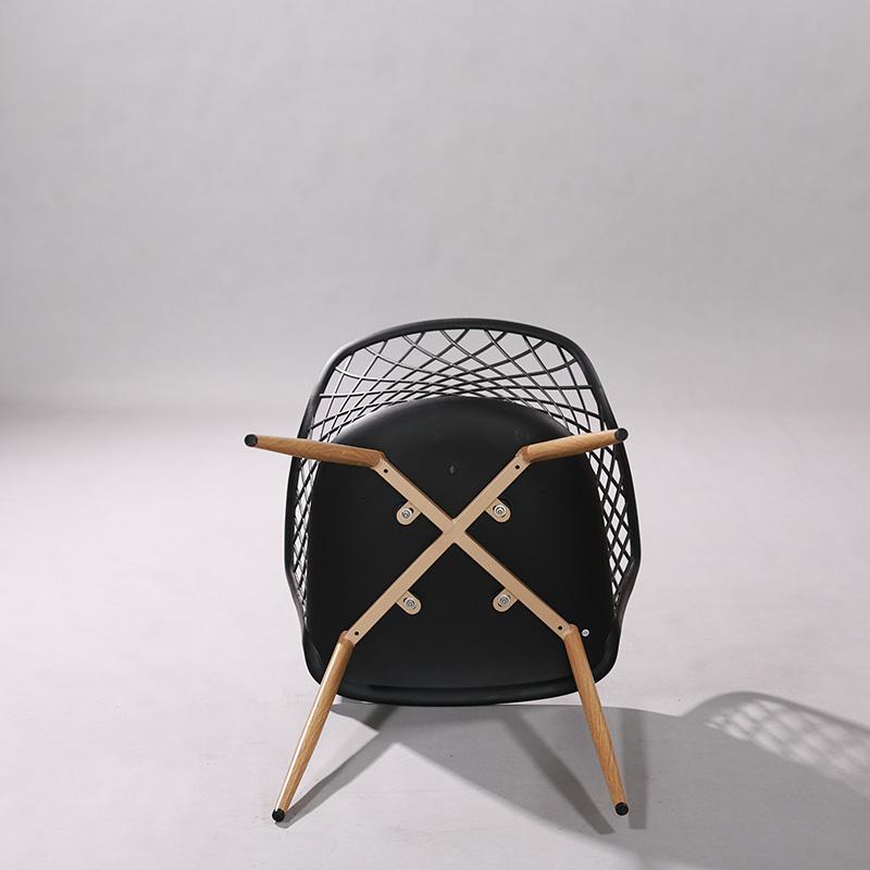 Ghế nhựa lưng lưới decor chân gỗ ST3014