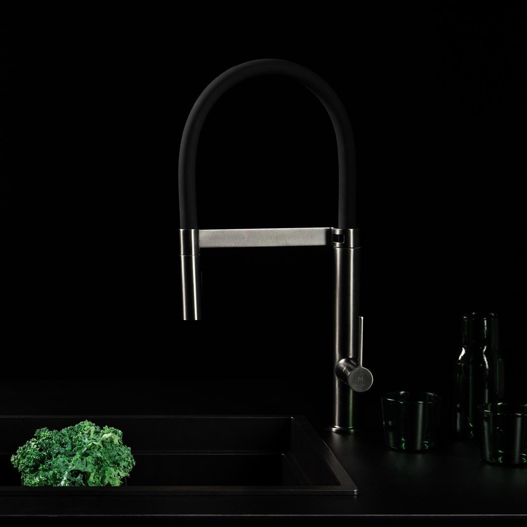 Vòi nước nóng lạnh Malloca có cảm biến K586SBS 9