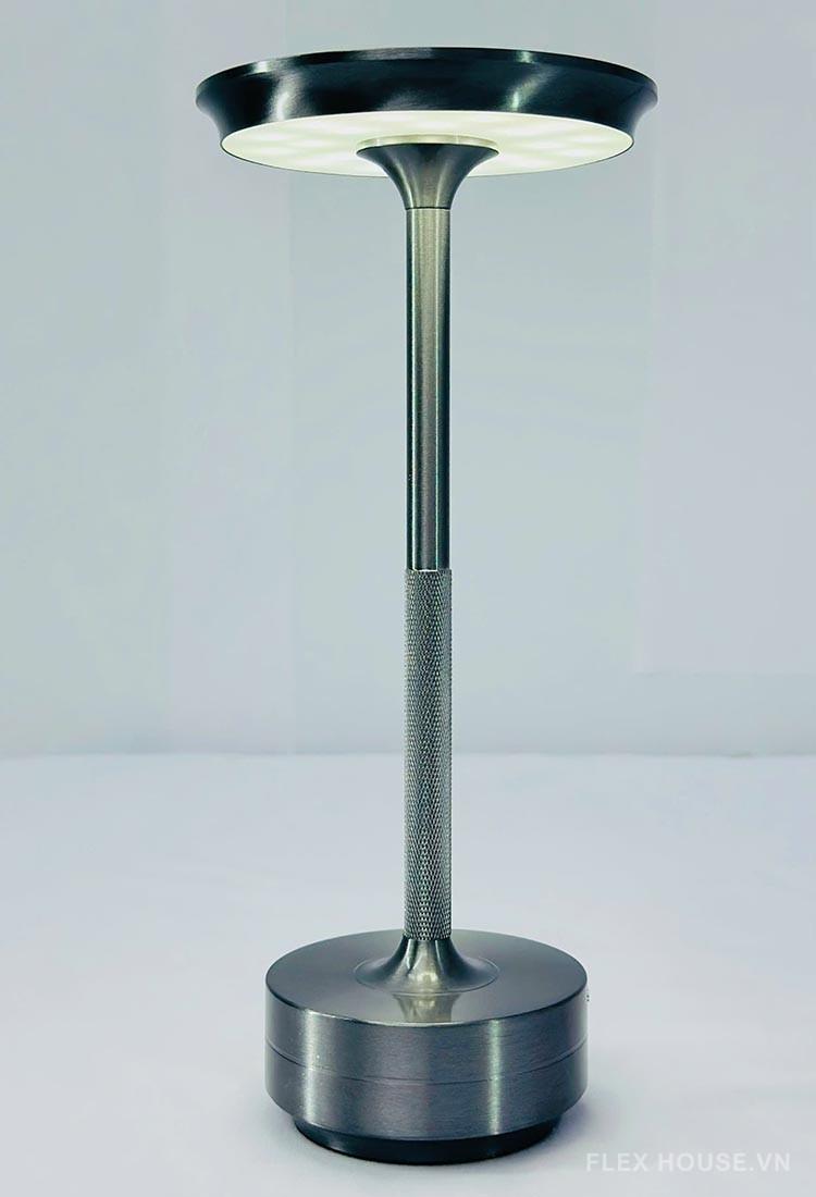 Đèn bàn cảm ứng hiện đại decor không gian DB04 26