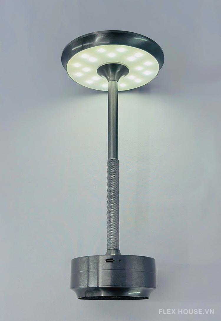 Đèn bàn cảm ứng hiện đại decor không gian DB04 17